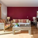 Luxury Apartment, Marina, & Pool Apartmán Portimão