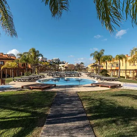 Luxury Apartment, Marina, & Pool Портіман