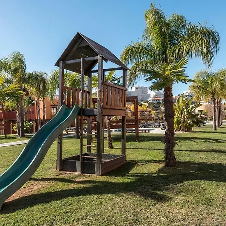 Luxury Apartment, Marina, & Pool Apartmán Portimão